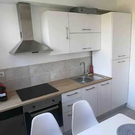 Tres Beau T4 A Plage Apartment Frejus